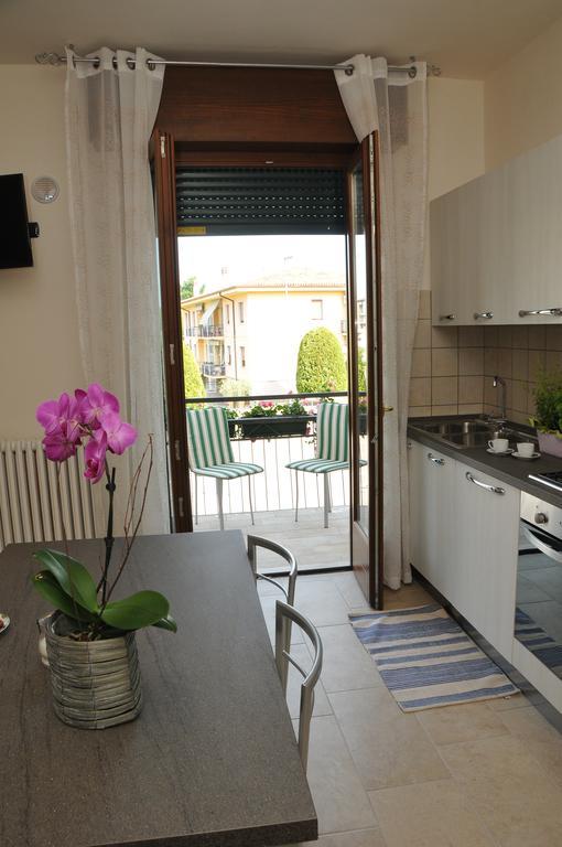 Salvi Apartman Peschiera del Garda Szoba fotó